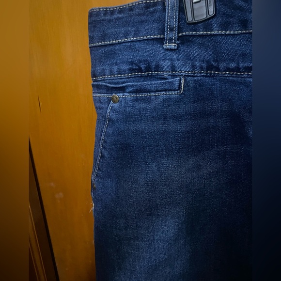 NWT- REDSTAR Denim Skirt MSRP $78 - Picture 4 of 9